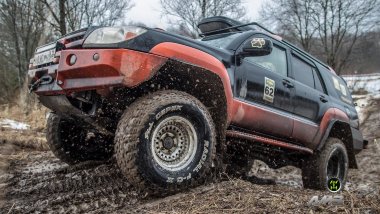 Силовые пороги Toyota 4Runner 215 (не подходят для мотора 3.4)